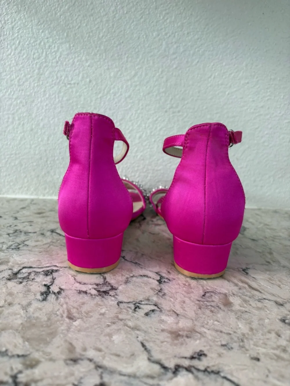 Dream Pairs Fuchsia Pearl & Rhinestone Block Heel Sandals